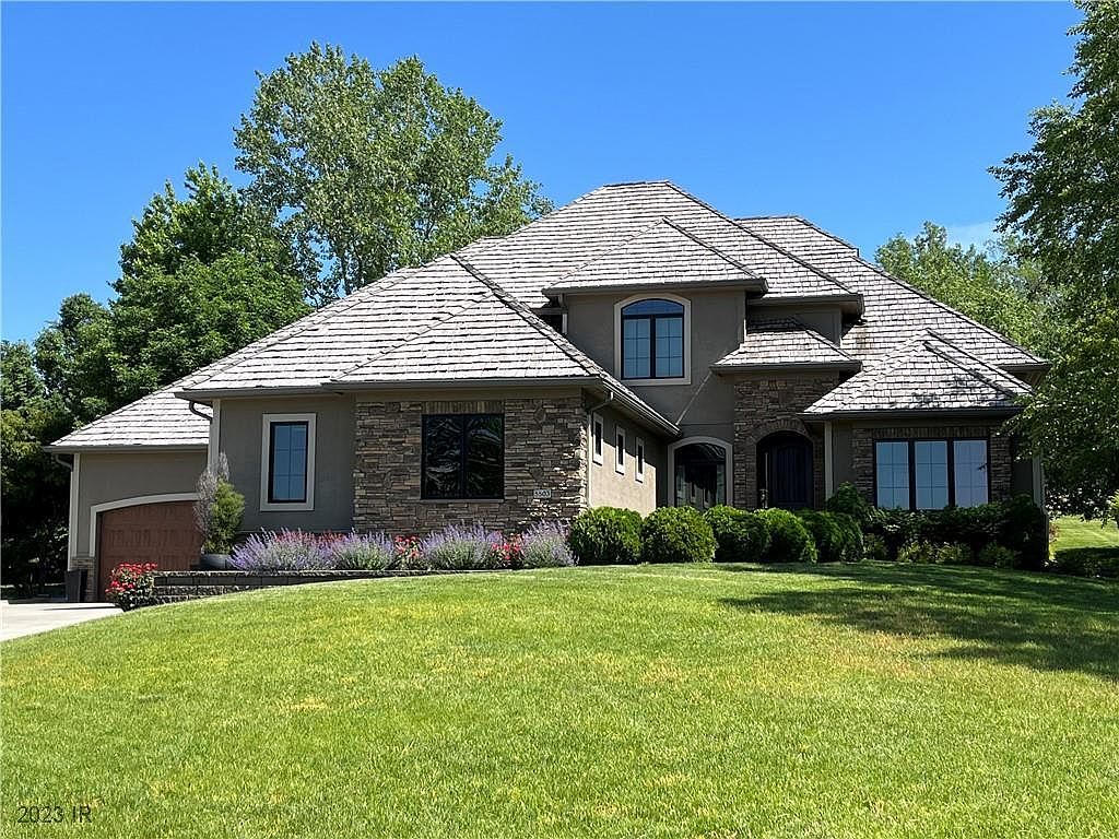 5503 Glen Oaks Poin, West Des Moines, IA 50266 MLS 671295 Zillow