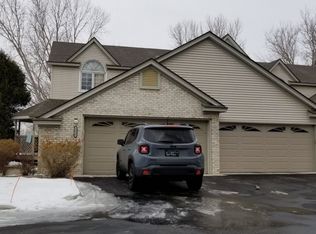 9856 Palm St NW, Coon Rapids, MN 55433