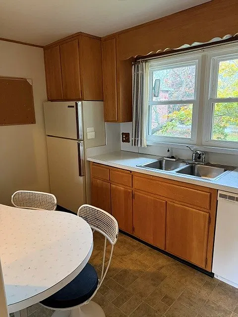 1 bed, 500 sqft, $850 — Photo 3