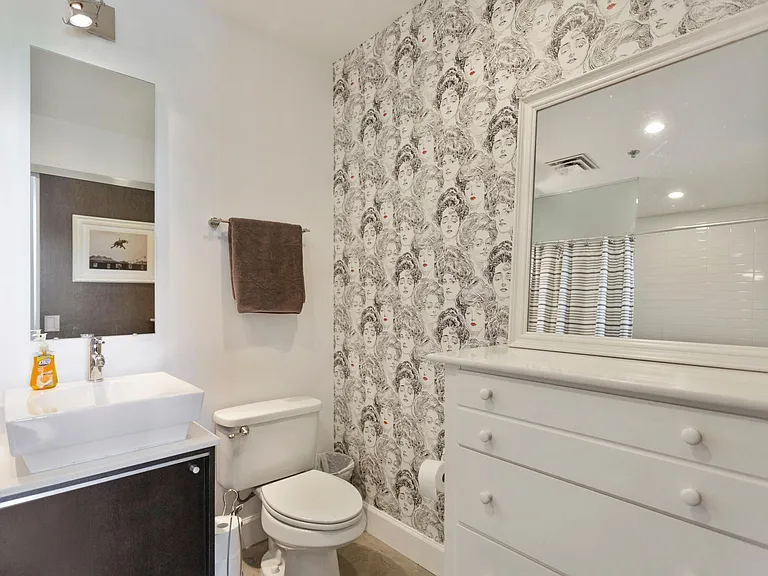 2115 Yeaman Pl #307 — Photo 13