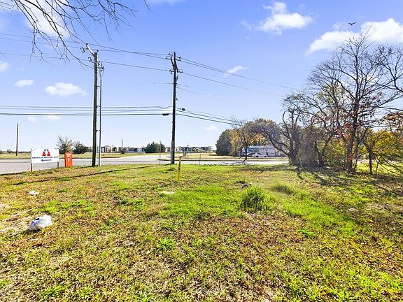 5th image of 401 E Malloy Bridge Rd