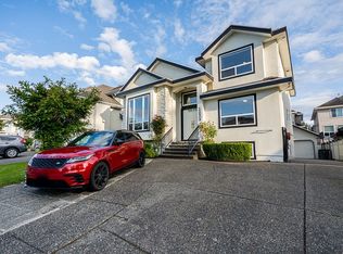 12608 67a Ave, Surrey, BC V3W 1G3