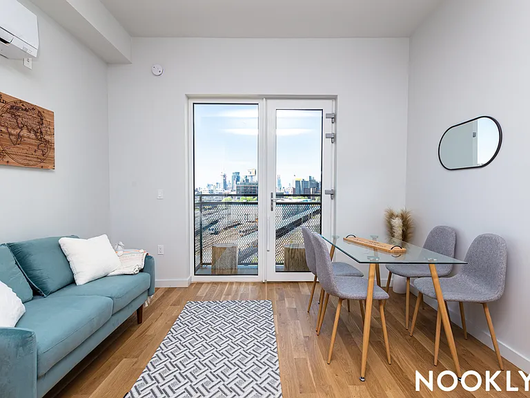 45-57 Davis St #708 — Photo 7