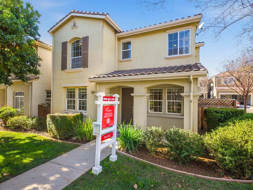 1st image of 7942 English Oak Cir