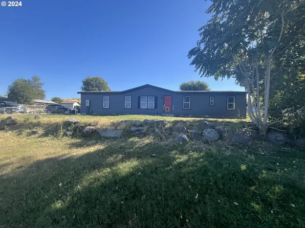 81786 Linville Ln, Umatilla, OR 97882