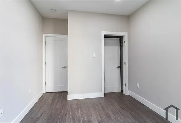 1729 Ingersoll St #A — Photo 11