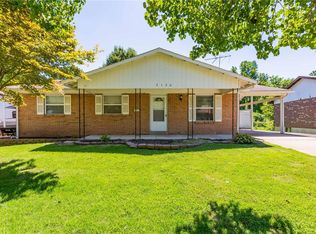 2120 Coldbrook Ct, Florissant, MO