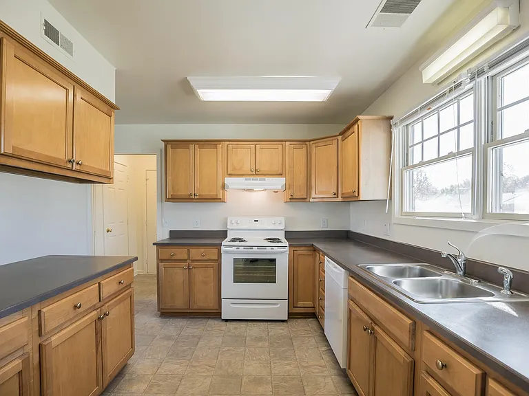 United Communities, Military Housing — Photo 113