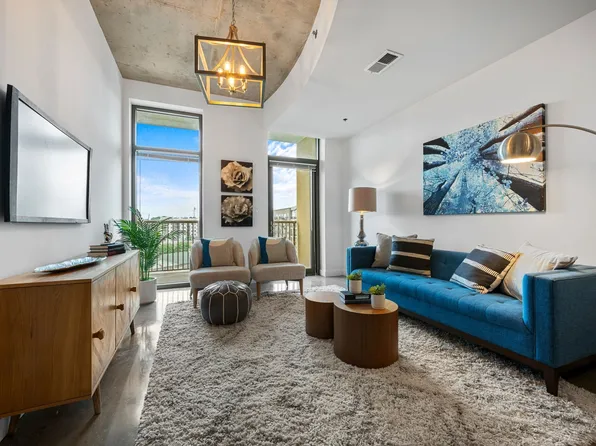 1510 Demonbreun St #712, Nashville, TN 37203