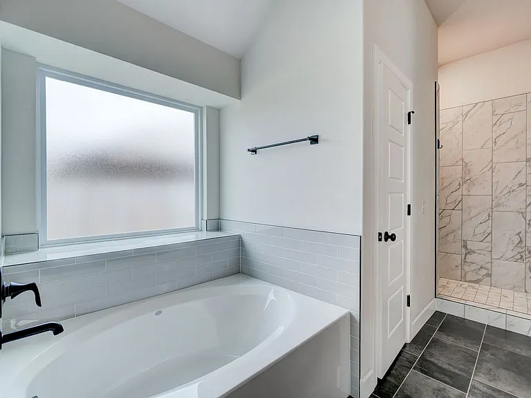 19804 Canning Ct — Photo 26