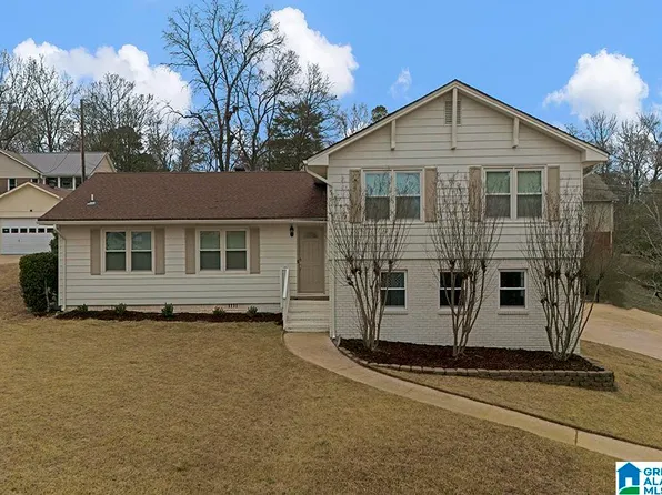 2404 Jamestown Dr, Birmingham, AL 35226