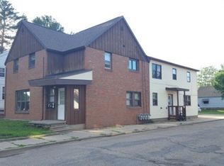 1532 College Ave, Stevens Point, WI 54481