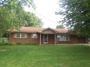 82 Pleasant View Dr, Greeneville, TN 37745