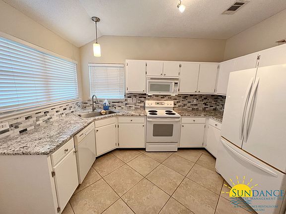 3rd image of 1189 Saddle Creek Dr