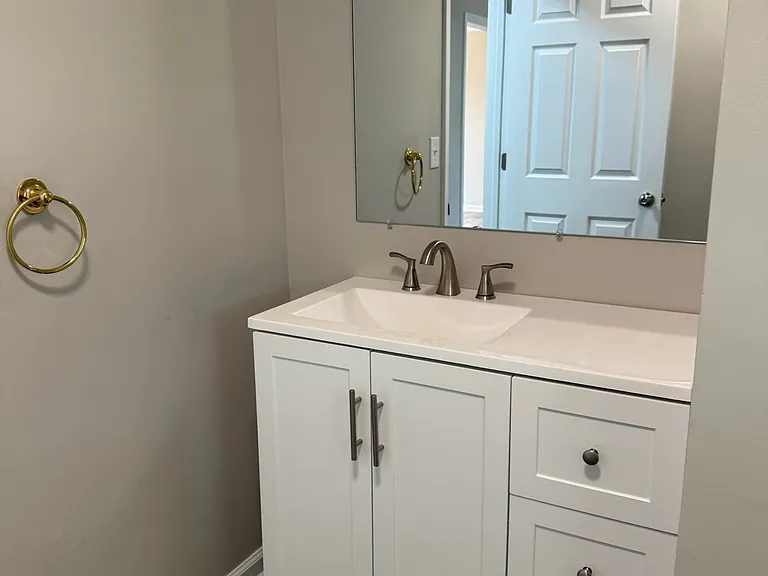 2629 Paula Dr — Photo 7