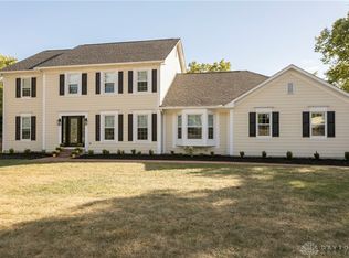 1952 Springtree Ct, Dayton, OH 45459