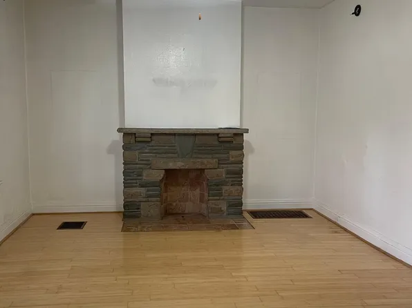 212 Martsolf Ave #1, Pittsburgh, PA 15229