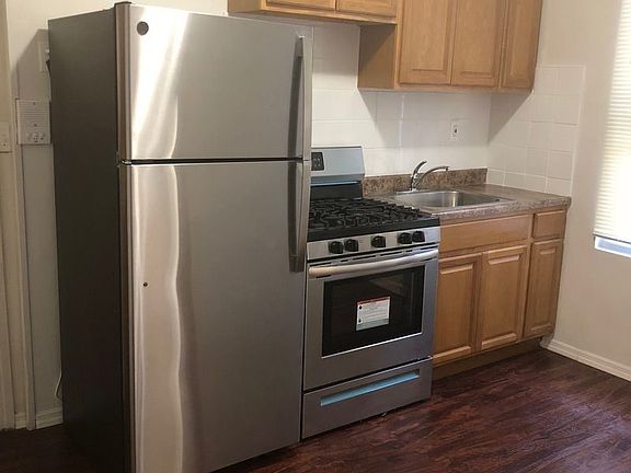 4th image of 25-26 30th Ave #2R