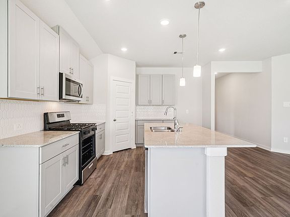 The Preston floorplan in Massey Oaks of Pearland, TX.