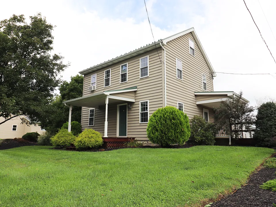 6232 Division Hwy #A