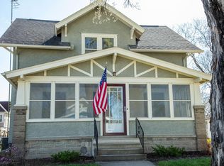 316 3rd St NW, Waverly, IA 50677
