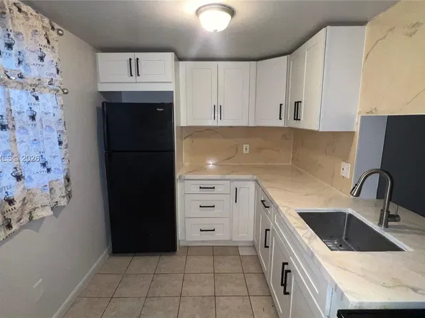 2800 NW 56th Ave APT H404, Lauderhill, FL 33313