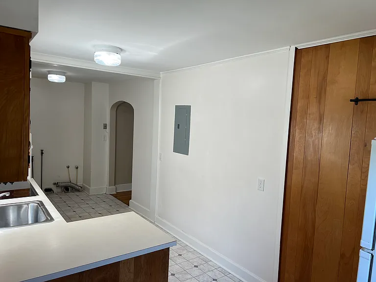 2601 Stratford Dr — Photo 13