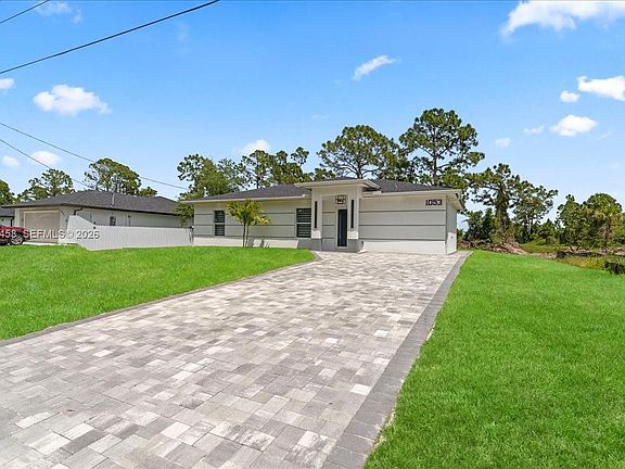 3rd image of 1053 Joponica Ave S