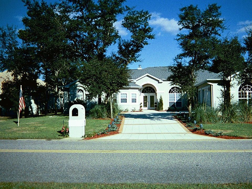 2768 PGA Blvd