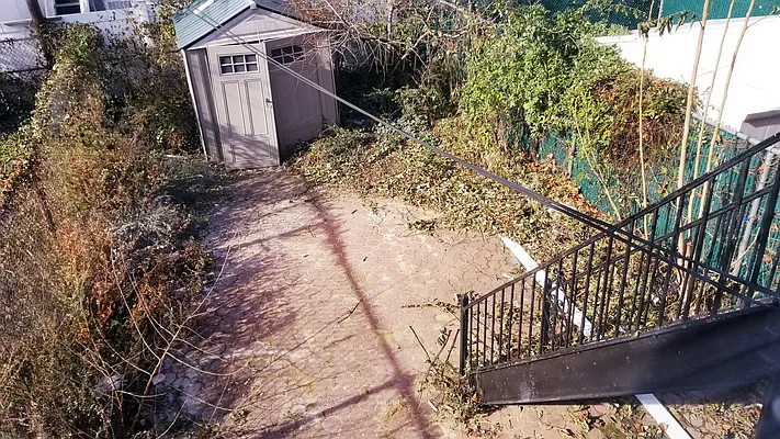 Sold by Brooklyn IQ Properties Inc | media 28