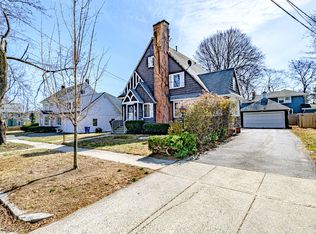 10 Sheffield St, Portland, ME 04102
