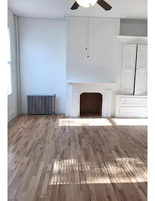 Rented by MCR Realty | media 11