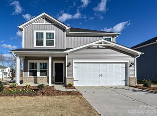 1615 Baymont Ct, Stanley, NC 28164