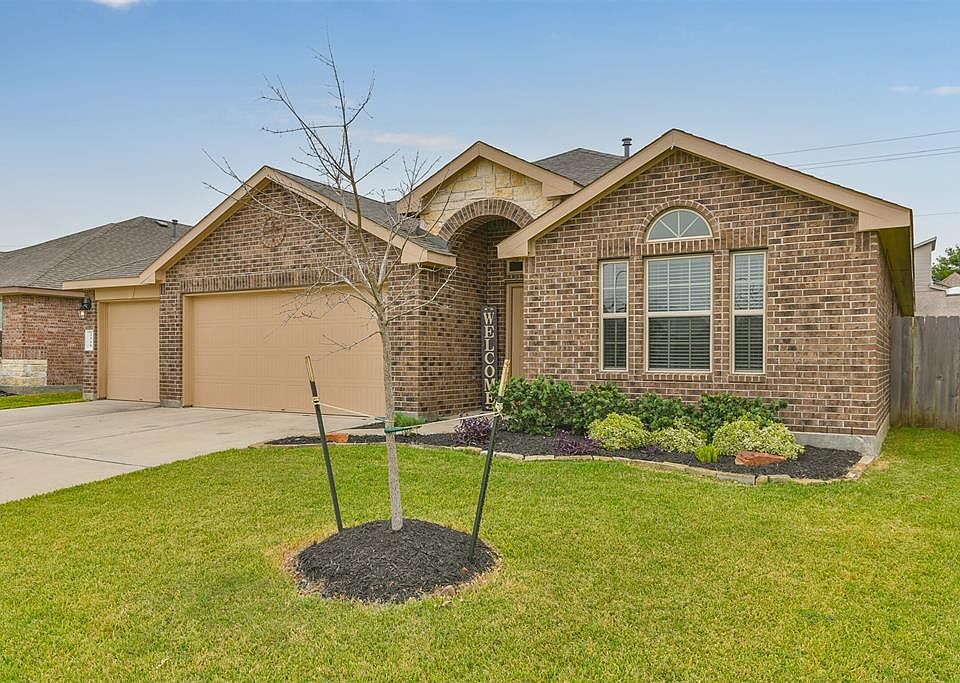 1st image of 2918 Specklebelly Dr