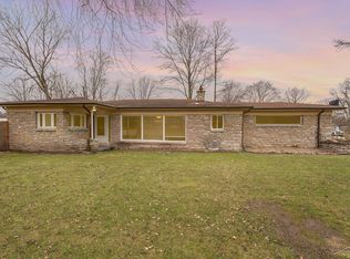 2325 Berberovich Dr, Saginaw, MI