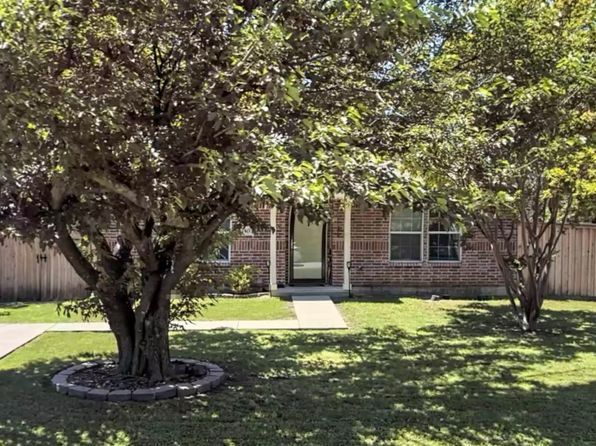 1403 Honor Dr