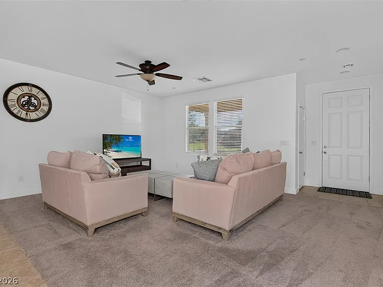 1100 E Sunset Rd — Photo 7