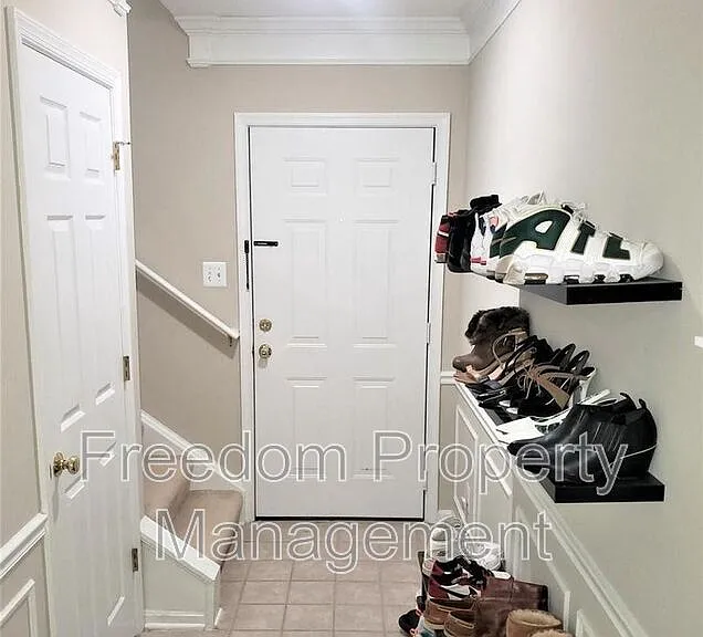 12624 Fair Crest Ct #304 — Photo 2
