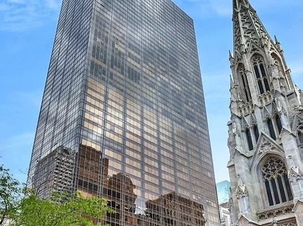 641 5th Ave #35A, New York, NY 10022