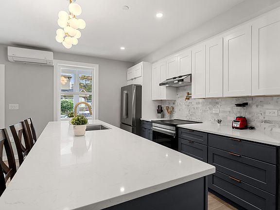 3rd image of 59 Perrin St #1