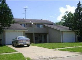 5407 SW 23rd St, Topeka, KS 66614