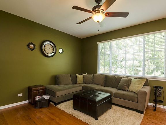 4th image of 266 Remington Dr