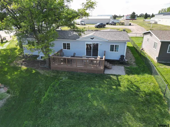 168 Lakeview Acres Dr #14A, Elwood, NE 68937