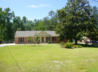 216 Pineknoll Rd, Sylvester, GA 31791