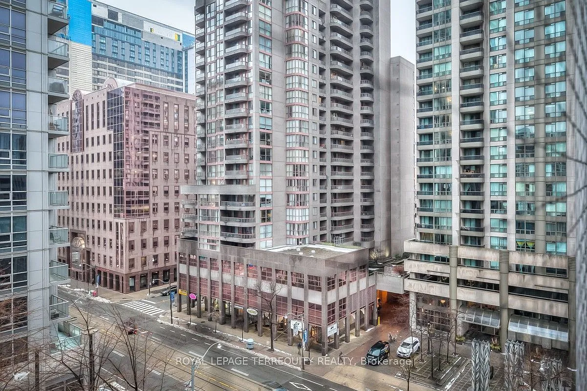 1 bed, $2,600 — Photo 3