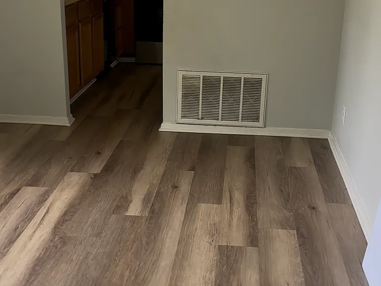 600 Higdon Ferry Rd #302 — Photo 3