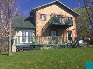 929 W 9th St, Duluth, MN 55806