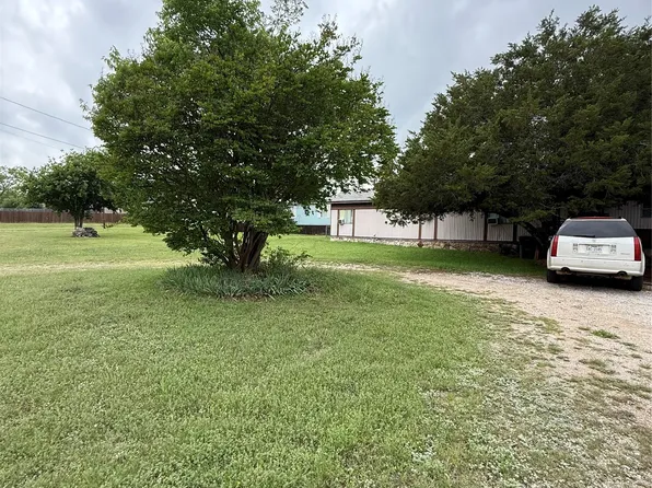 912 Mojave Trl, Granbury, TX 76048