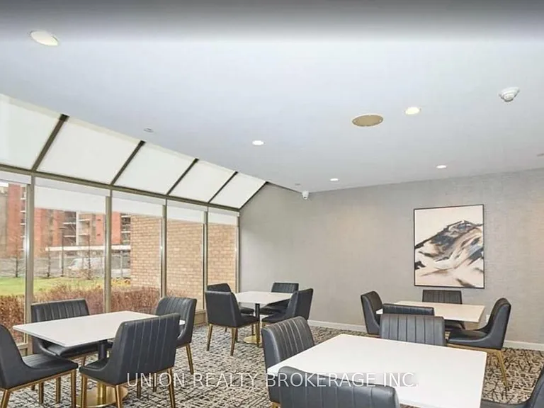 60 Homewood Ave #208 — Photo 38