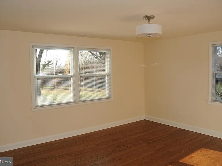 16632 Alden Ave — Photo 28